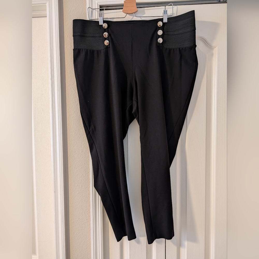 Eloquii Black Button-Accent Garment With Buttons